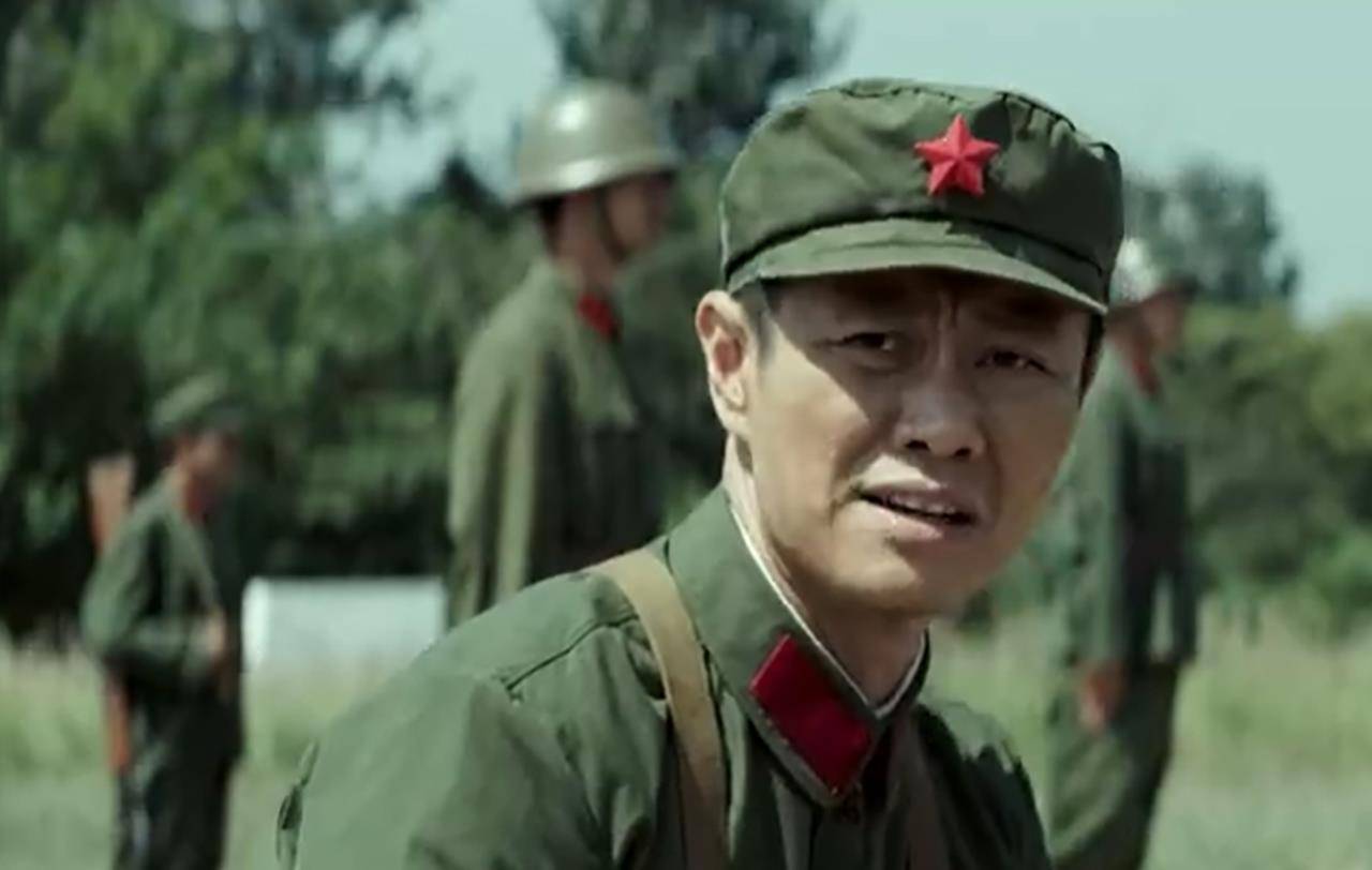 钟楚曦|《王牌部队》开播，角色身份全曝光，演员名单排序巧妙