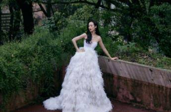 张雨绮|《浪姐2》总决赛斗艳，那英夺冠，周笔畅的小性感，都不如张雨绮