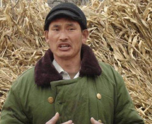 大衣哥家的最新状况 ac276a5335c8405fa74d93f36f3e59d2.jpeg