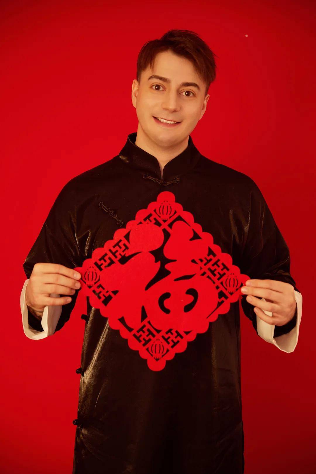 一周达人伏拉夫抖音千万量级达人为拿中国绿卡努力奋斗