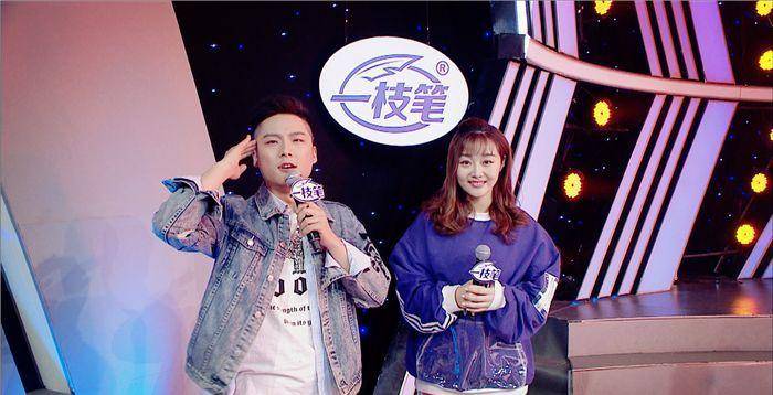 刘珍珍的男粉丝求合影,她老公竟这样做._张林_搭档_崔璀