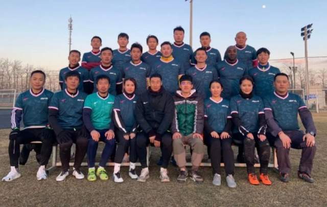 未來|下一個鄭智！又1名中超前國腳參加教練培訓：下賽季還會踢！