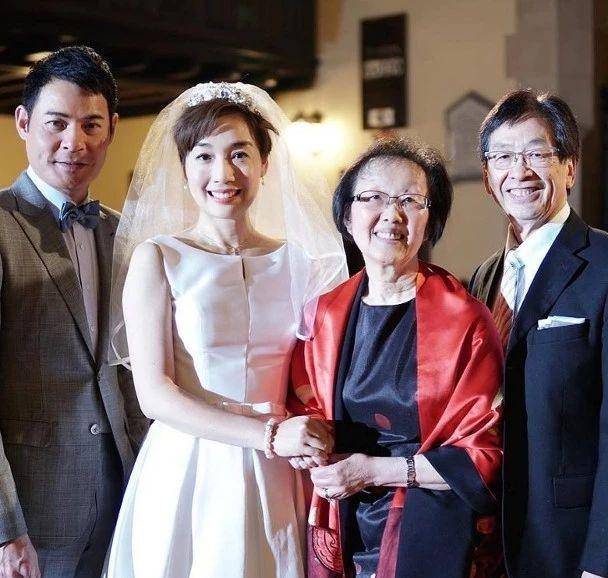 tvb夫妻互动视频 50f6b33a58614aac93c1a23cba8b27b9.jpeg