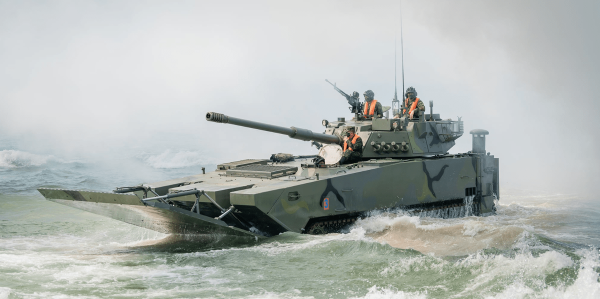 原创航速世界第一国产新式两栖突击车出口泰国提升其两栖作战能力