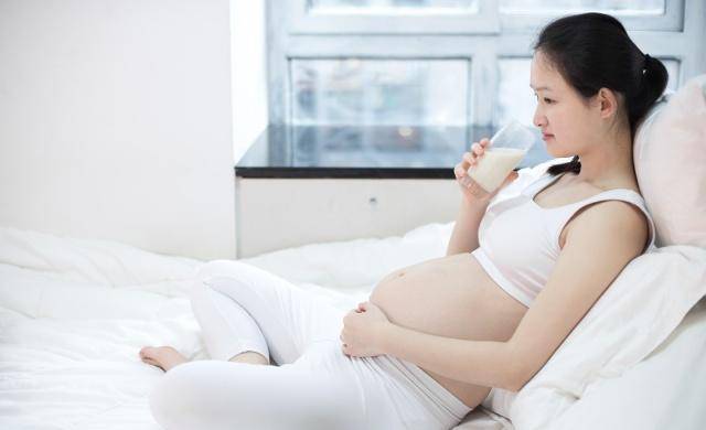功效|怀孕后，孕妈可以吃百合吗？这种吃法兴许还不错