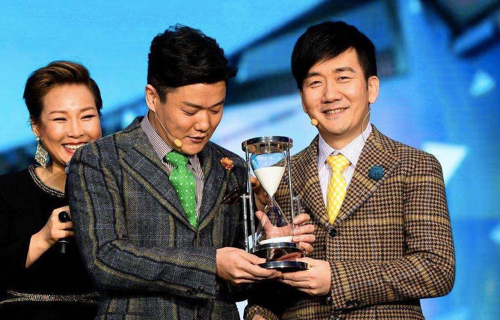 传闻|筷子兄弟回应解散传闻：听说我又火了？两人都以为是对方买热搜