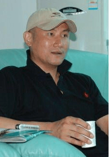 一直被误认为是日本人,却拥有中国最高学历,连李幼斌都佩服他_陆鹏