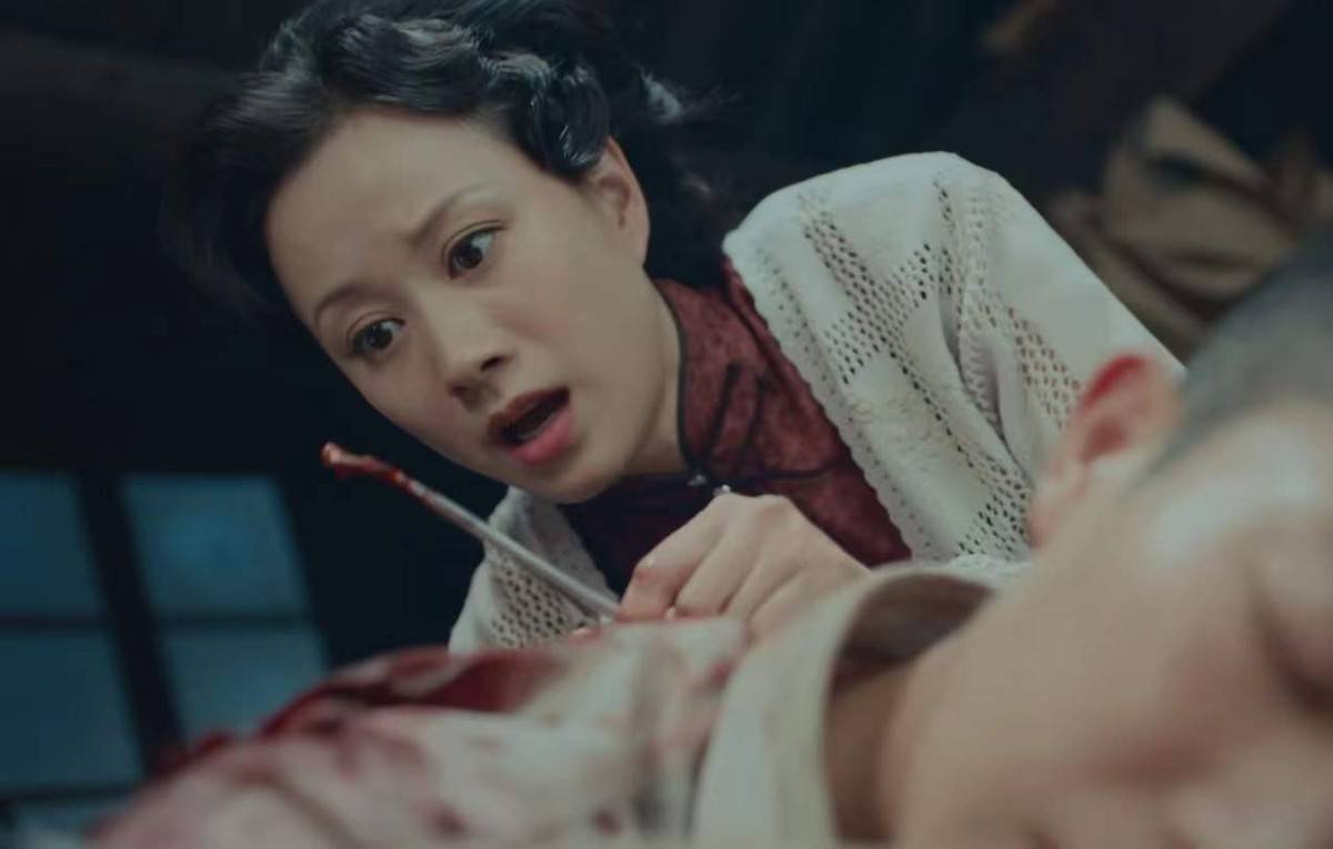 尊严|播出6集，飙升榜第一，杨志刚凭新王炸剧，敢和王一博“掰手腕”