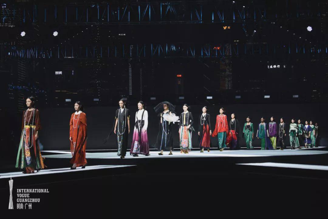 纺织 “海珠之约·数字时尚夜”活动举办