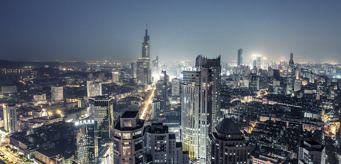 天津和南京，不看经济，不论级别，只看城建，你认为哪里更美