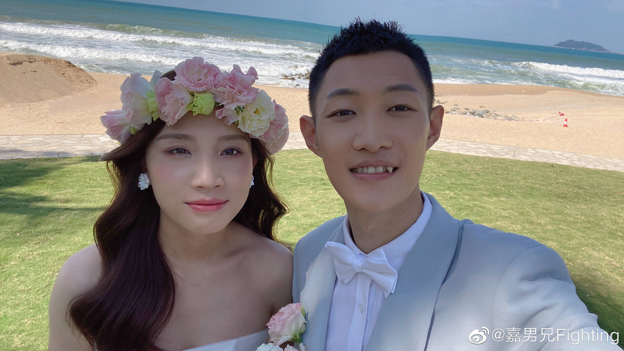 国乒大将晒二胎,跳远一哥合影妻子,李宗伟一家四口_孙炜_陈玘_中国