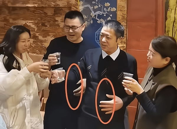 孙海洋和姚师兵两对父子同框照太抢镜,大家感慨这就