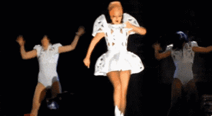 太阳|搞笑GIF趣图:看背影选女朋友,你选哪个