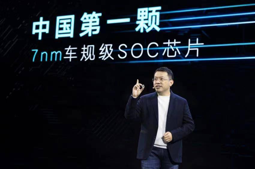 汽车|致敬中国的“敢为先锋”—与吉利汽车一起“敢为，做时代中国星”