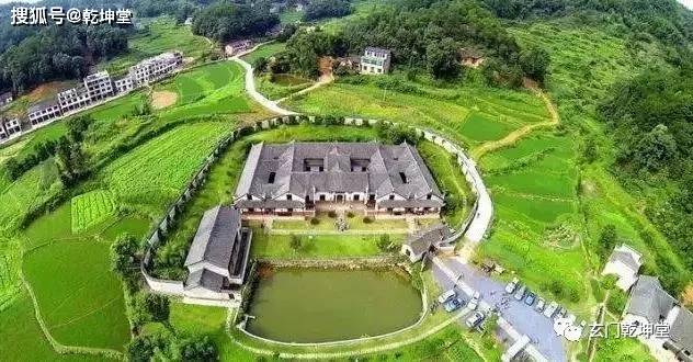 风水辩证 青龙转案名宅---曾国藩故居白玉堂_乾坤_南山_门楼