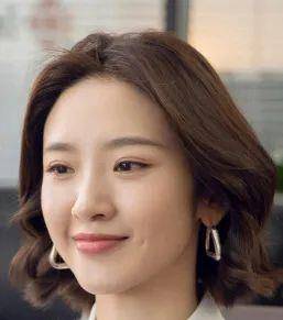 新垣结衣新垣结衣的脸怎么了？圆脸转型还是要看《小敏家》里的唐艺昕