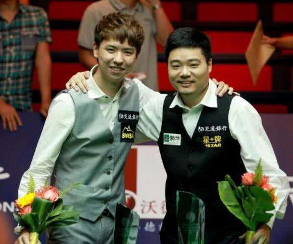 小组循环赛|狂轰100-0、68-0、111-17，中国帅哥3-2绝杀克星，肖国栋夺2连胜