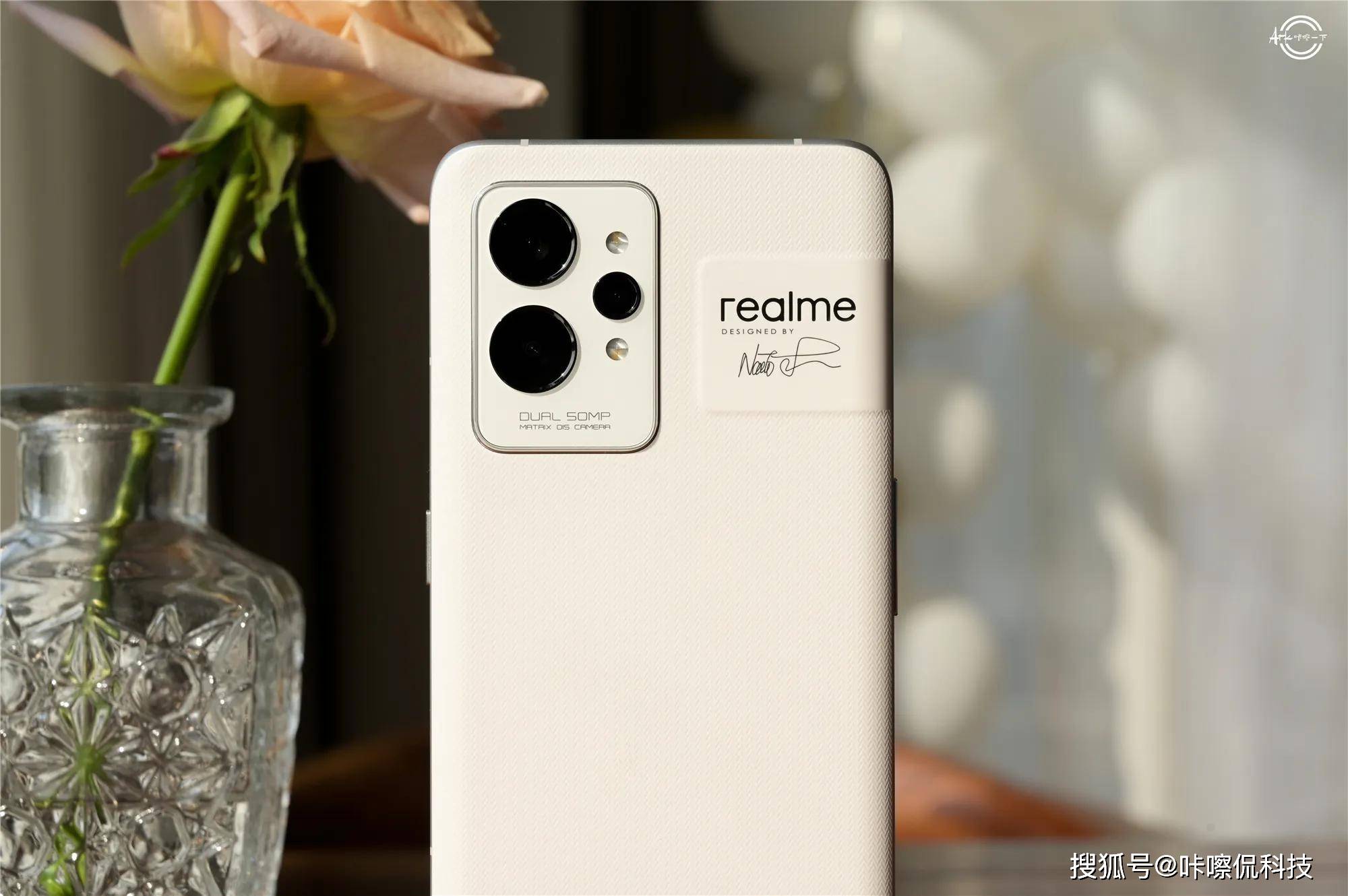 3699元起！真我GT2 Pro首发体验，背刺小米12 Pro？