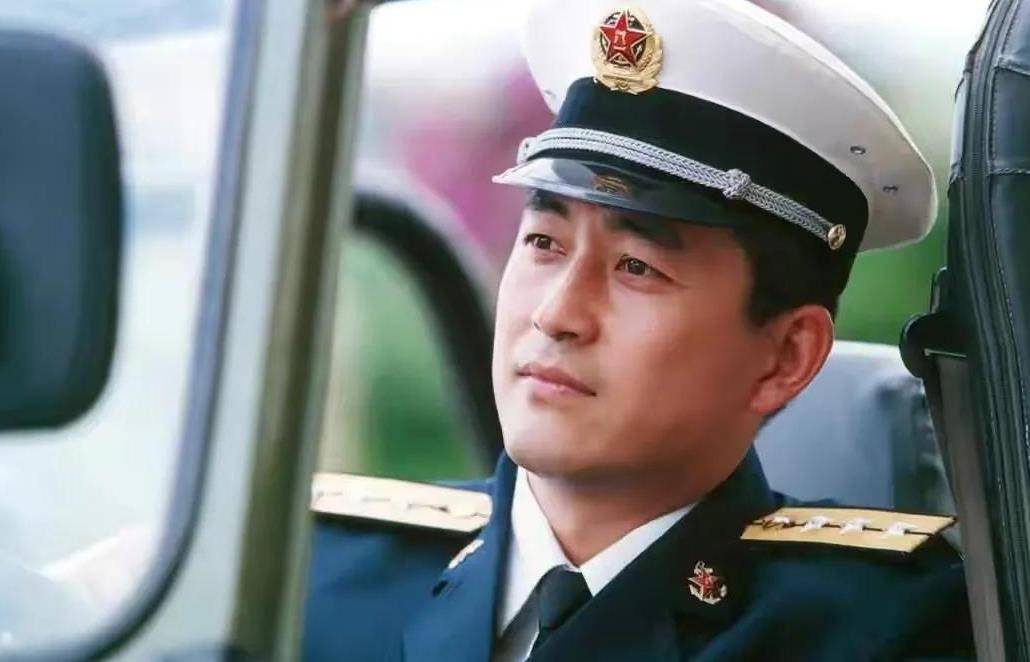 演员王志飞：一生愧对聋哑父母，骂前妻儿子没出息，竟是激将法_手机搜狐网