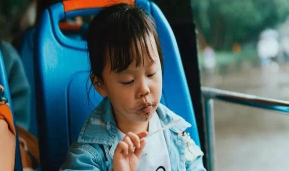 因为|三种不良的饮食习惯会影响宝宝健康，家长不可轻视，越早改掉越好