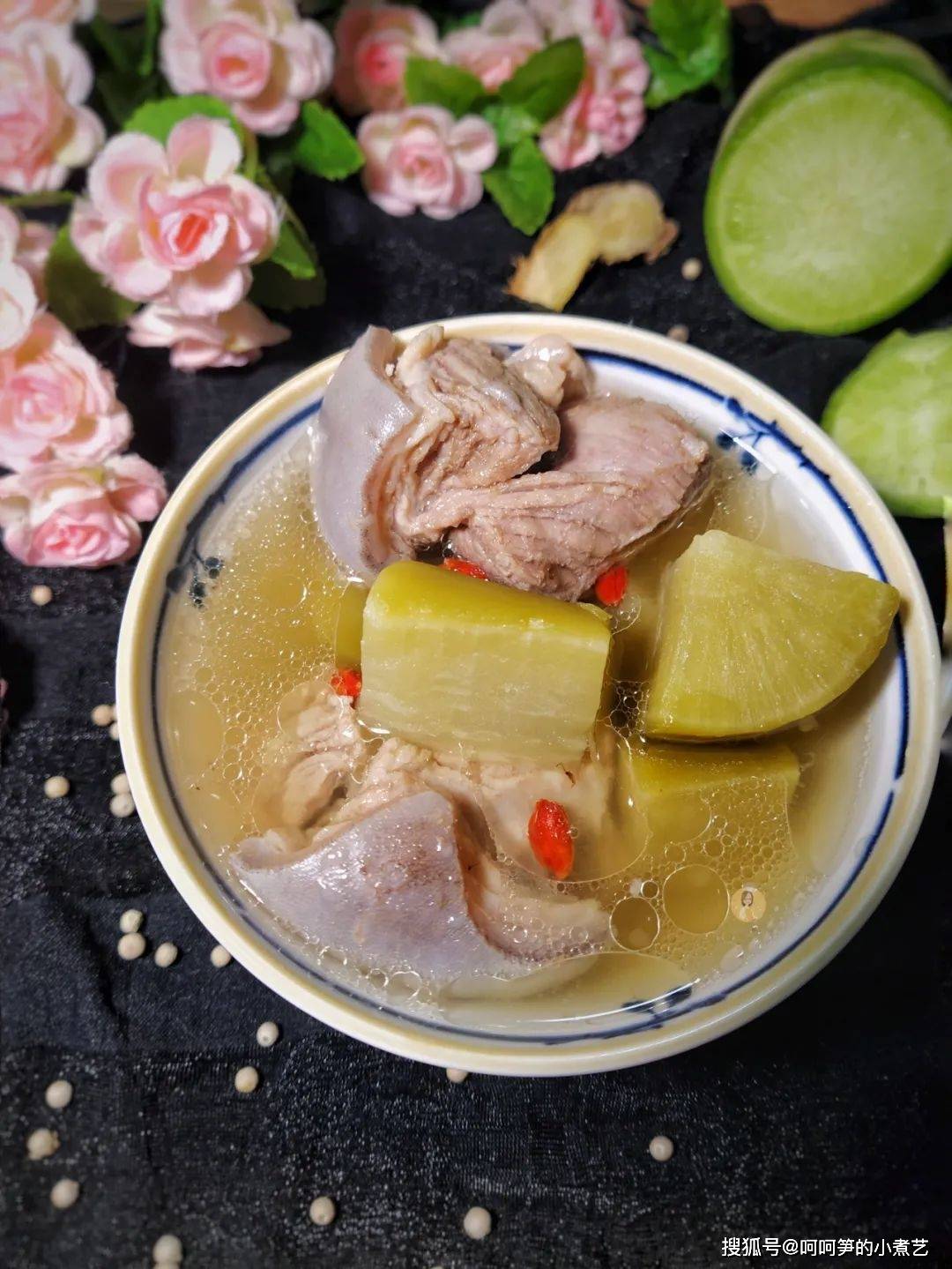 节气|数九寒天，煲上一锅羊腿汤，暖和又营养，喝上一碗驱寒气