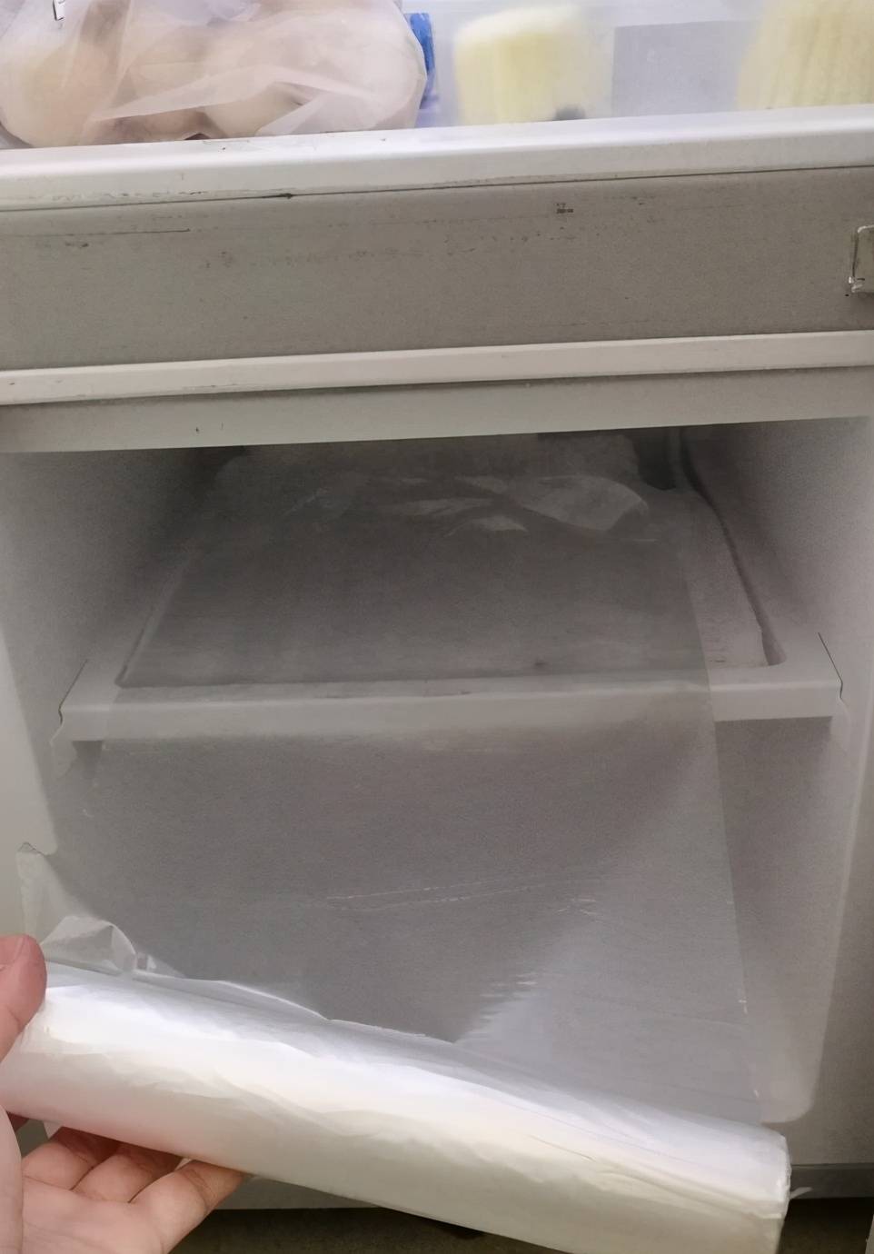 怎么防止冰箱结冰的解决方法 99142a277f6b49f681cd8f9c1c26abfc.jpeg
