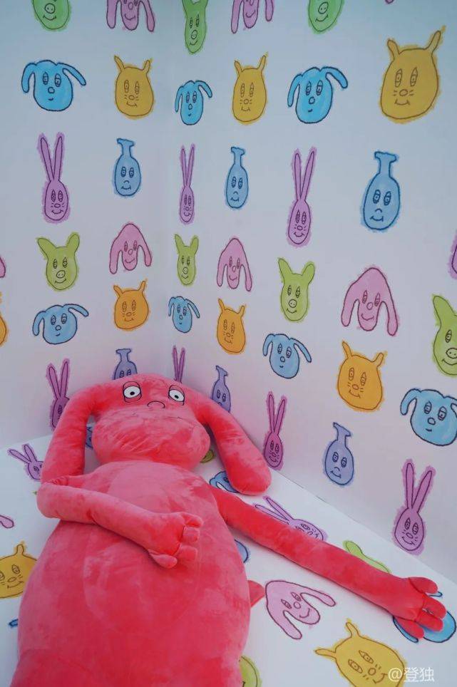 ����ʥ���ڻ���һ����Ӵ