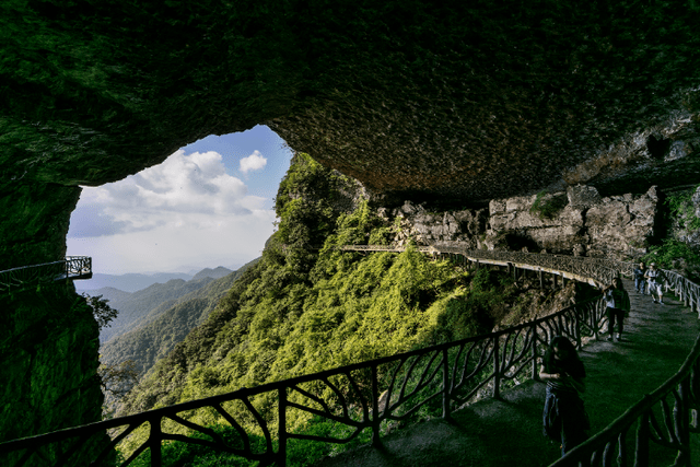 重庆金佛山