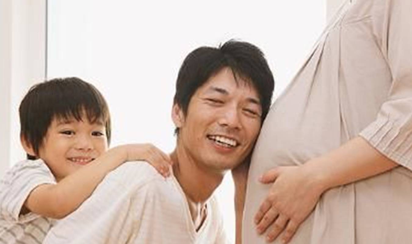 梦境的喜悦，已婚女在备孕中梦见自己诞下健康龙凤胎的深层解析