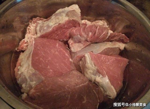 牛肉怎么炖容易烂放点啥 41cf9aeef1b549ab9d72dac33f6fc3fc.jpeg
