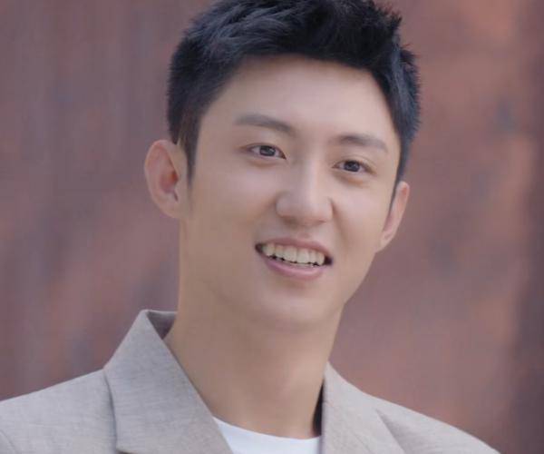 女神|王丽坤有演技有作品，更是有名的素颜女神，可惜始终没能火起来