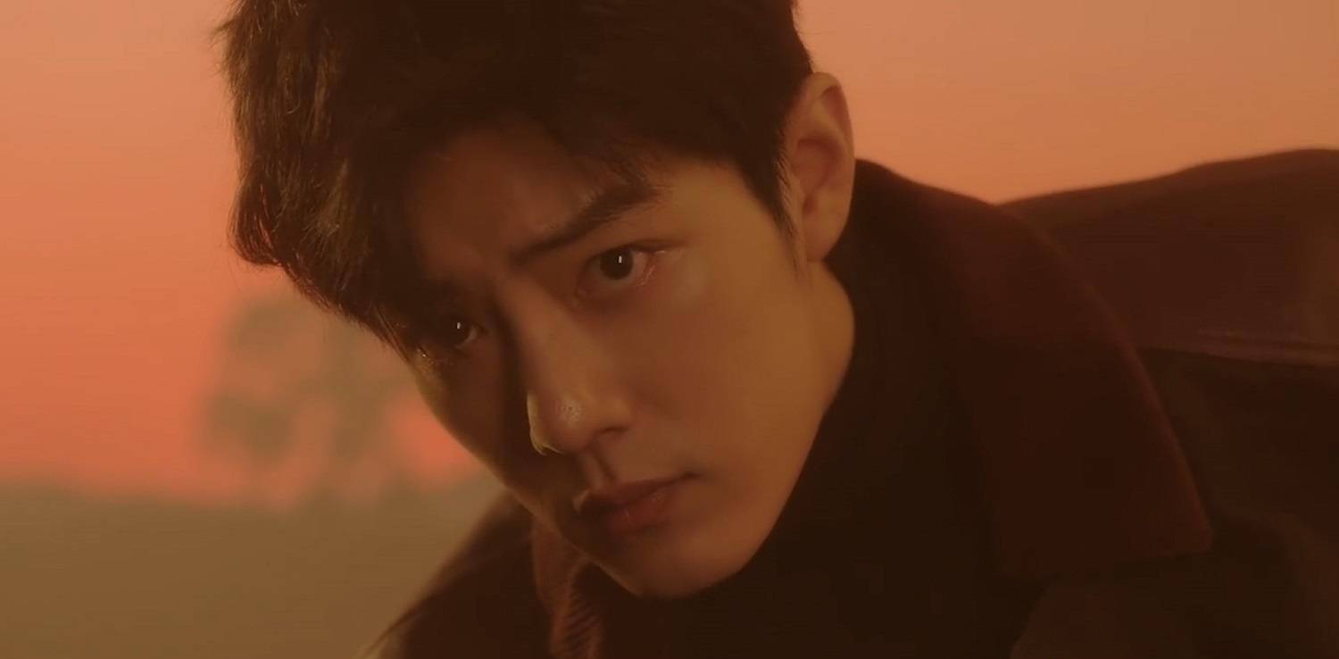 演艺事业|肖战《ELLE》杂志最新专访内容释出:他被观看,也在观看着我们