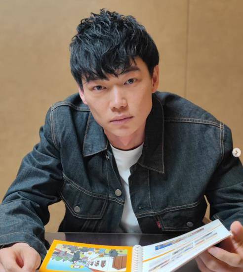 头像图片2022最火爆最好看男 573c3cac0ab54ab5912cea76166d63c5.jpeg