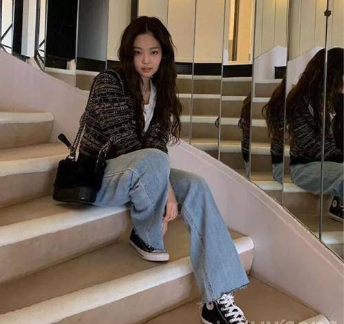 发型Jennie作为南韩时尚标杆，她的整体穿搭有那么好借鉴吗？