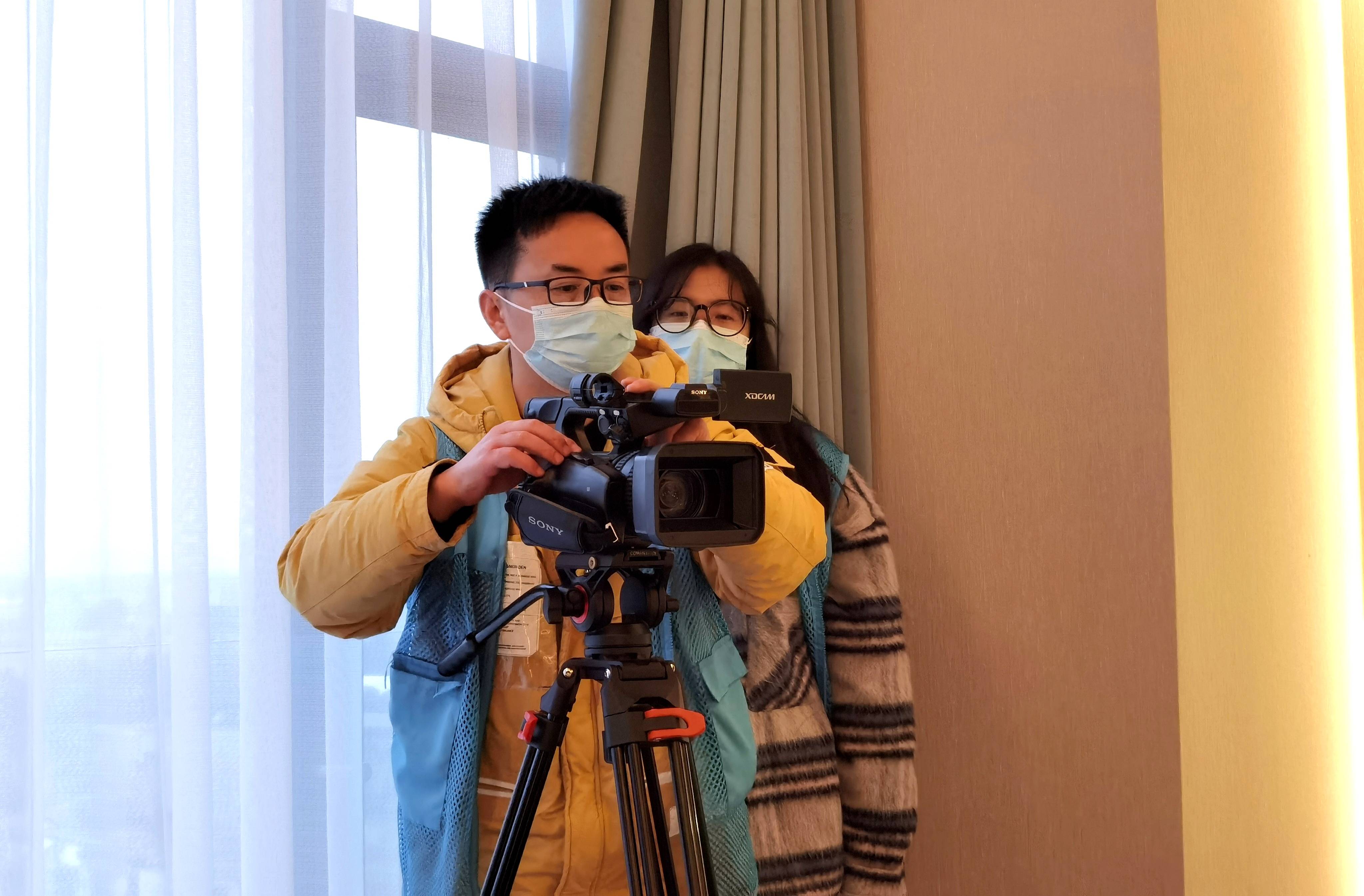 今日长三角节目组走进云澜湾专访云澜湾温泉度假区董事长张虹