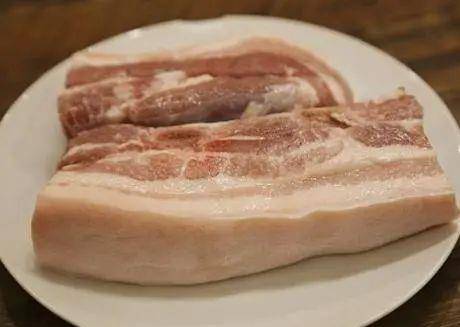 腥味|腌咸肉时，别只会加盐，牢记3点技巧，腌出来的肉鲜香好吃无腥味