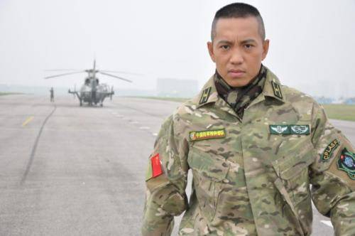 特种兵"小庄",因意外淡出荧屏,如今娶"华筝"后生活幸福_谷智鑫_事业