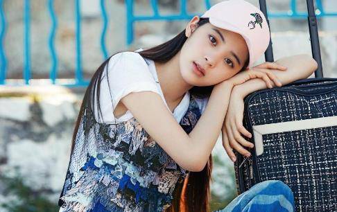 欧阳娜娜个人资料近况 4e9f2eb536ff43c6af291177a647a2bf.jpeg