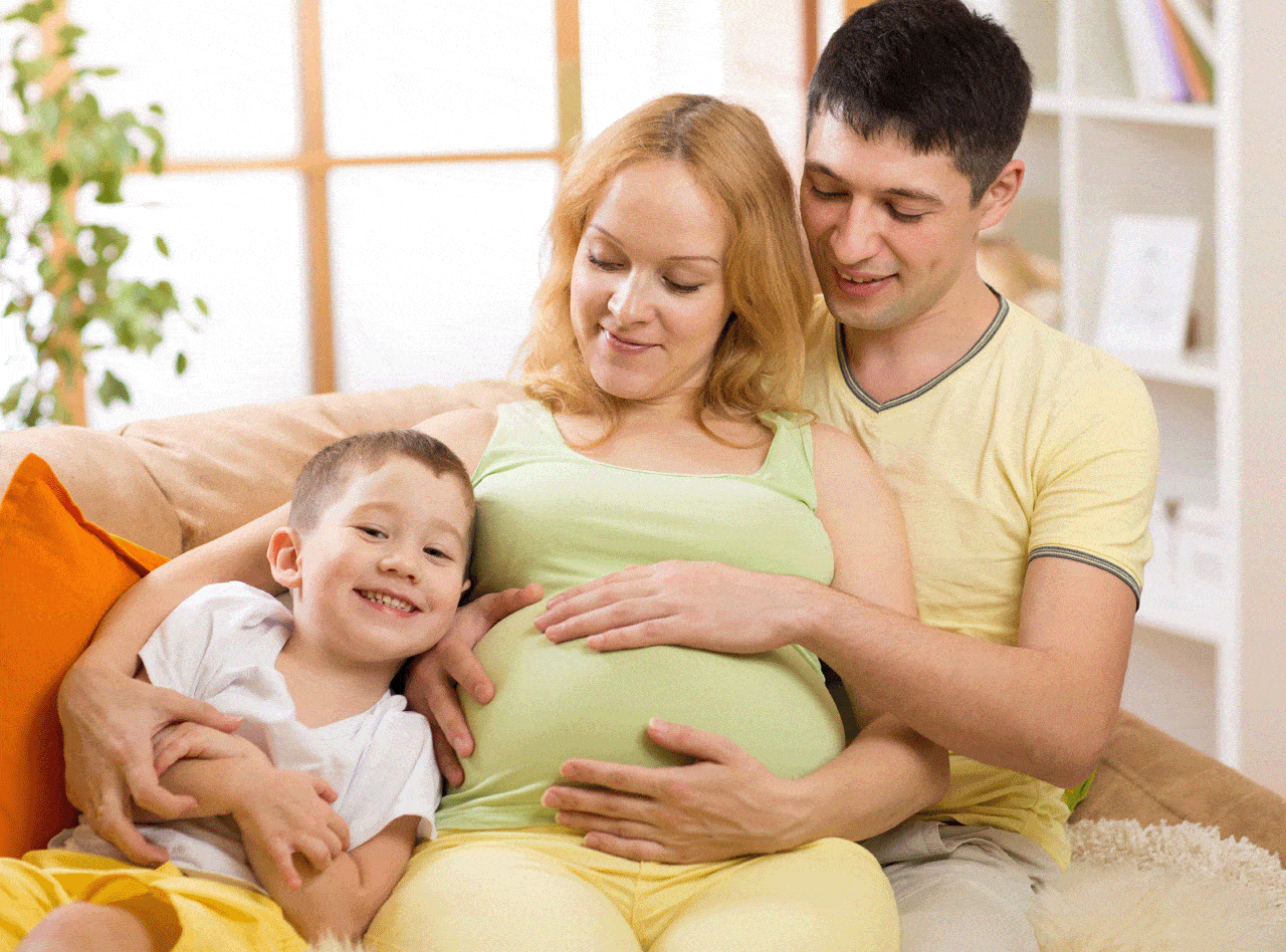 经济|3种家庭生完二胎后，日子过得“比蜜甜”，若是有你，真是恭喜