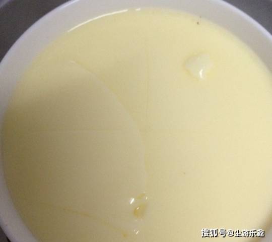 用水|蒸鸡蛋羹别再用水,这样做更营养,比果冻更嫩滑,早餐被它承包了