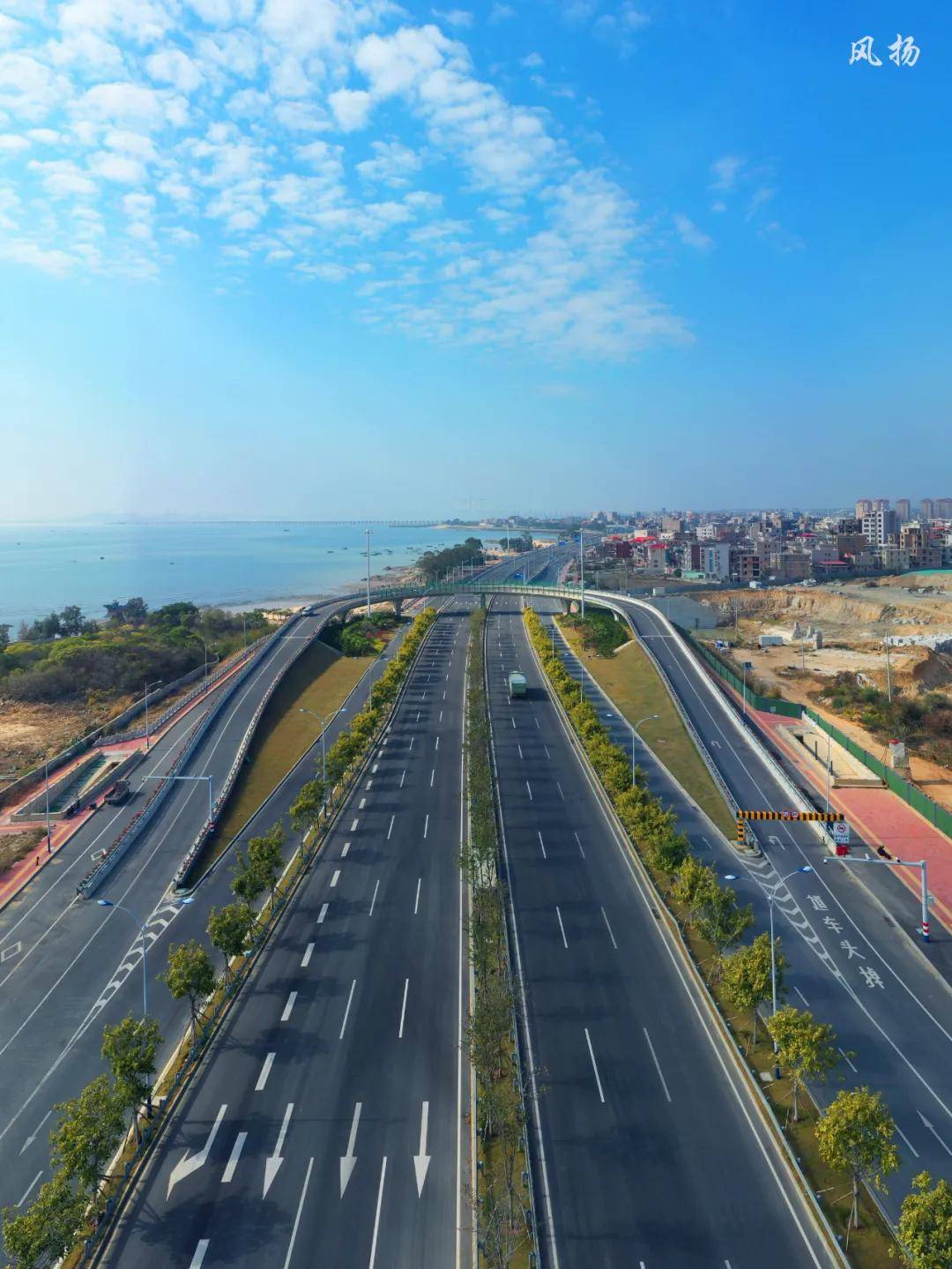 台商区总投资超60亿的省重点项目泉州海湾大道全线通车