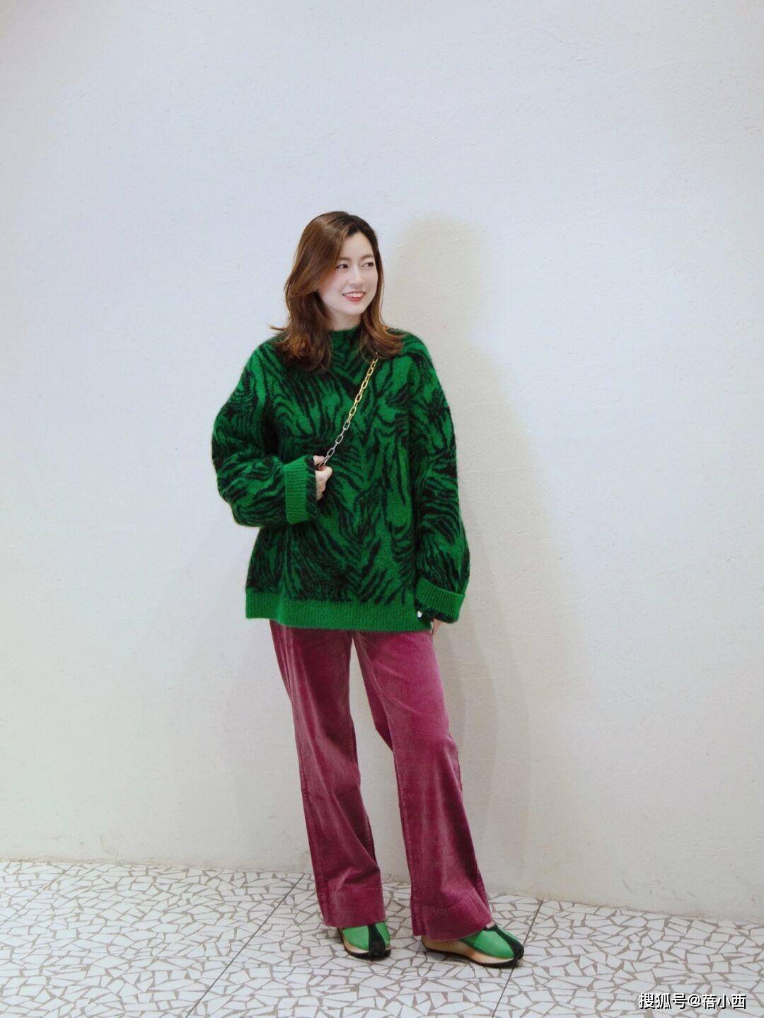 毛衣 “毛衣”怎么穿才时尚？看这一篇就够了，学会了人人都是时尚博主