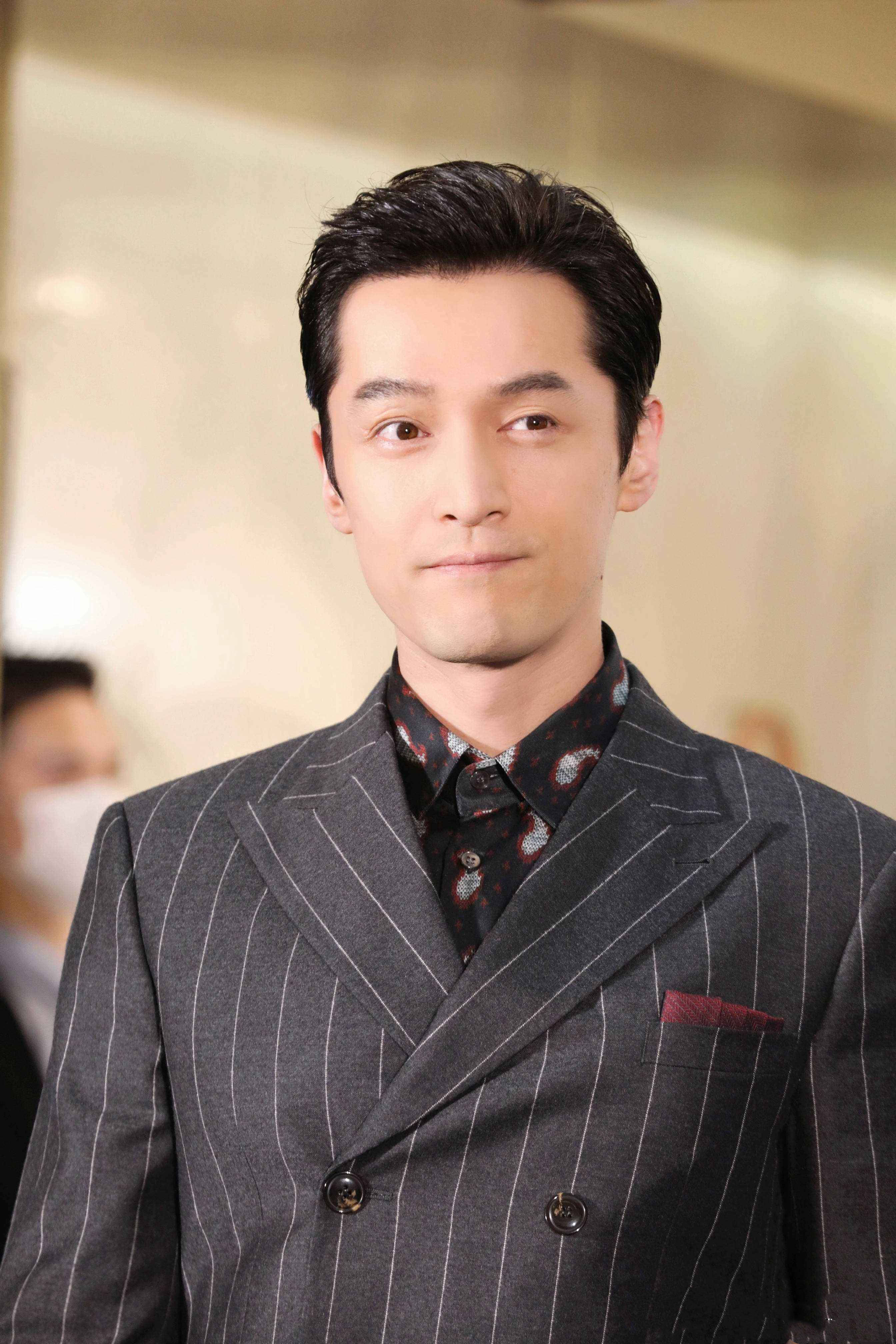 原创至今不娶妻的10位内地大龄男星有人情史复杂有人感情成谜