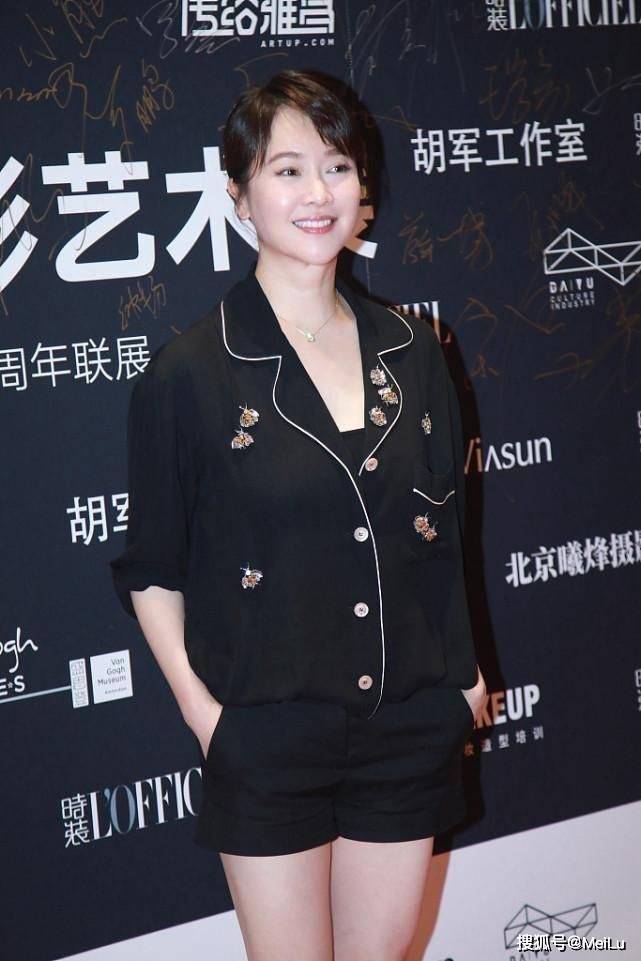发型虽然没能大红大紫，但她仍然是一代人的“青春”