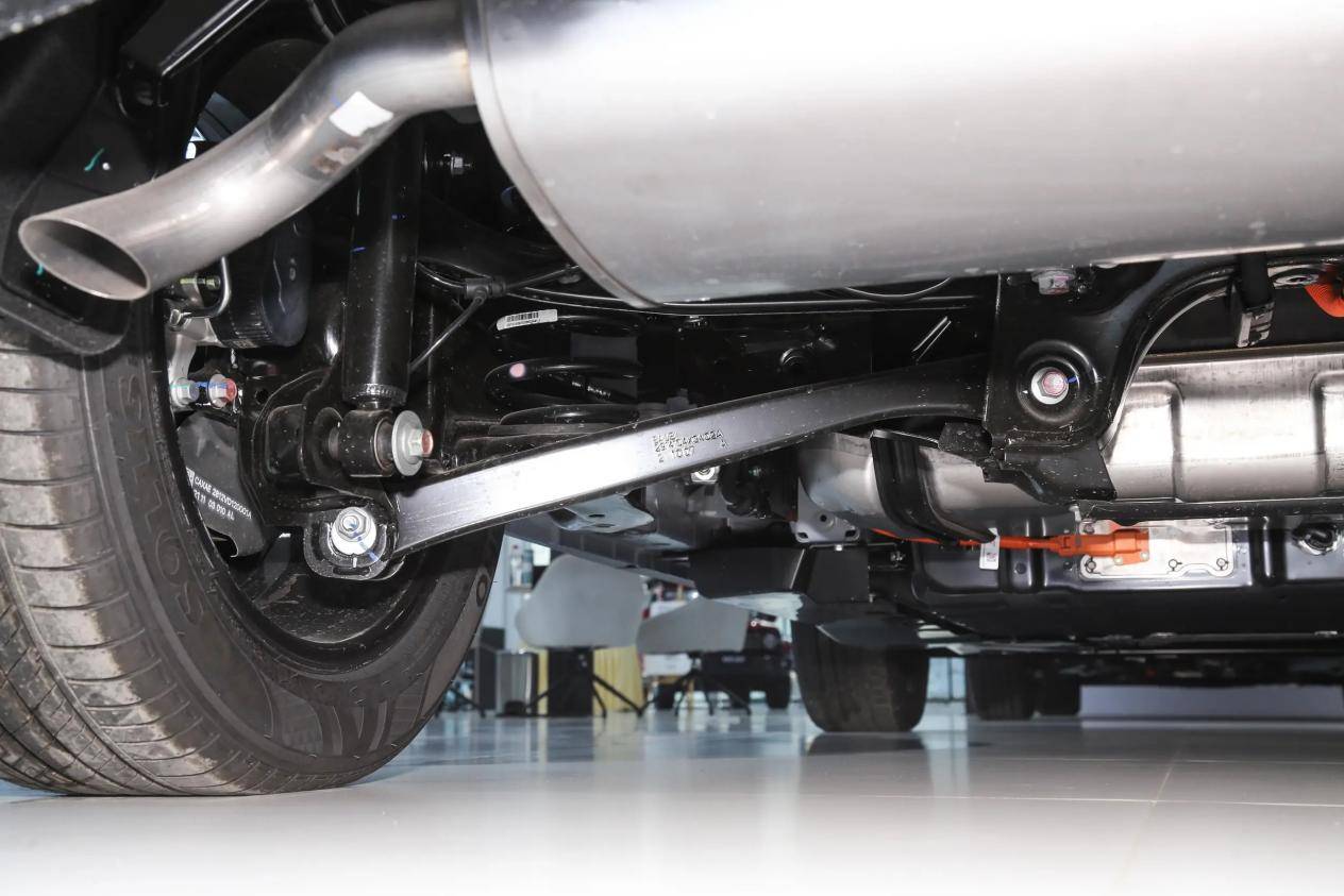 玛奇朵dhtphev1668万起售轴距2710mm72秒可破百值吗