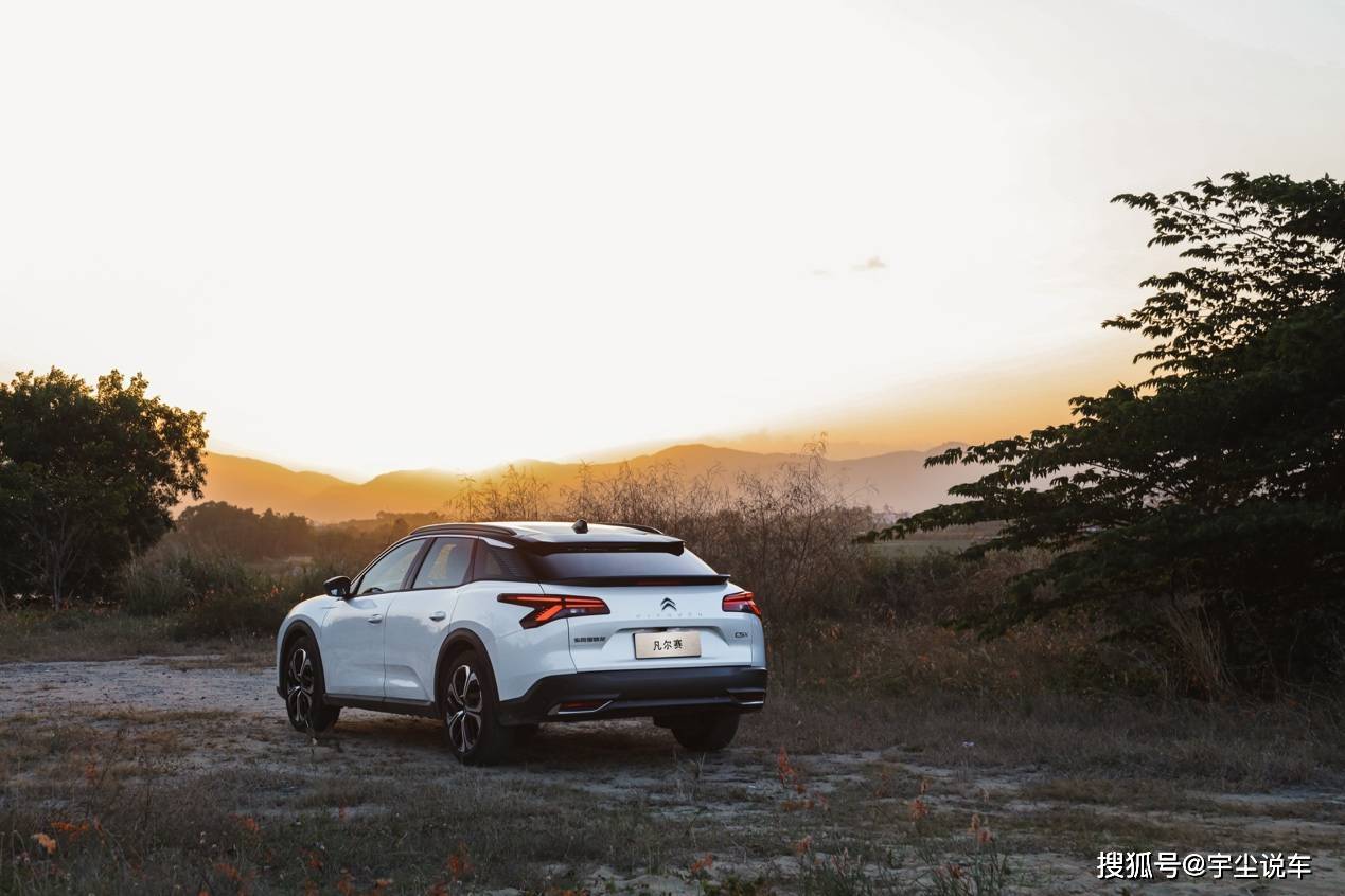 旅行车和suv哪个更实用 844299e264e04acdb10971990362fab0.jpeg