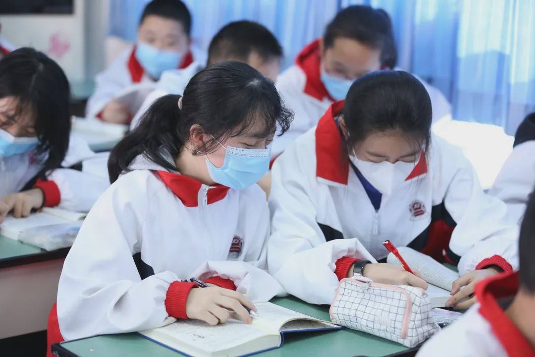 初中这2门学科能95分以上,说明具有学霸潜质,跟你想的一样吗?_家长_语