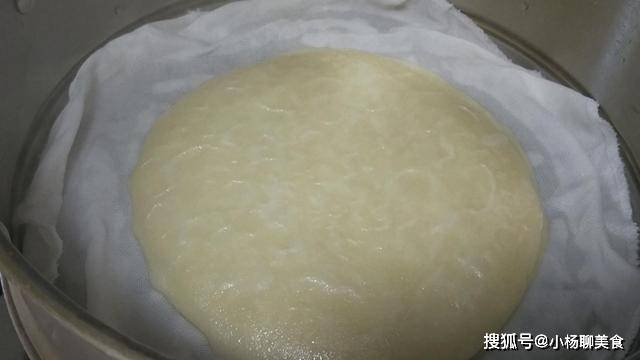 葱花|剩米饭别光炒着吃了，教你新做法，外酥里软，一顿5个都不够吃