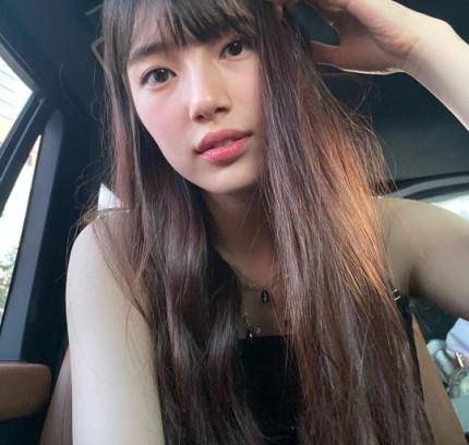 秀智近照公開美貌依舊 15歲被樸振英挖掘 走紅後贈送父母豪車豪宅 娛樂 第1張