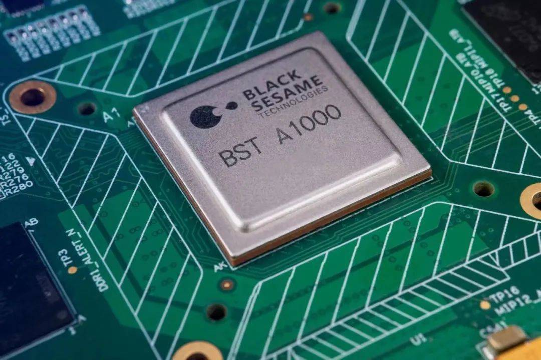 汽车|黑芝麻造芯：IP在左，大算力在右